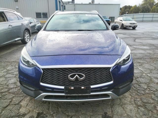 2017 Infiniti QX30 Base