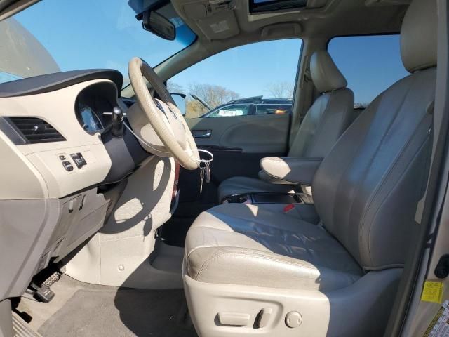 2011 Toyota Sienna XLE