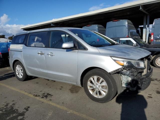 2015 KIA Sedona L