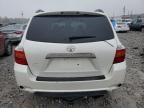 2010 Toyota Highlander SE