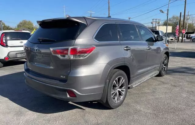 2016 Toyota Highlander XLE