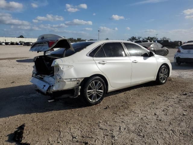 2015 Toyota Camry Hybrid