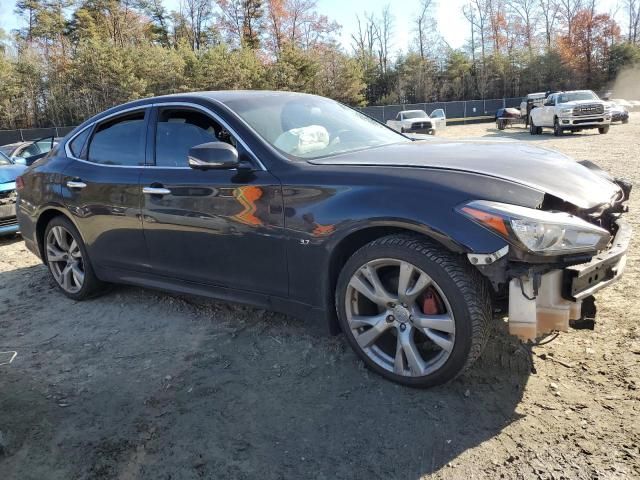 2016 Infiniti Q70 3.7