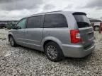 2013 Chrysler Town & Country Touring L