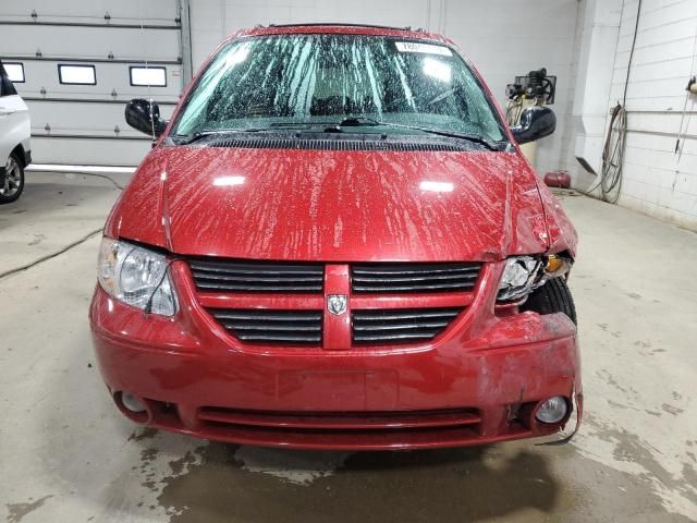 2005 Dodge Grand Caravan SXT