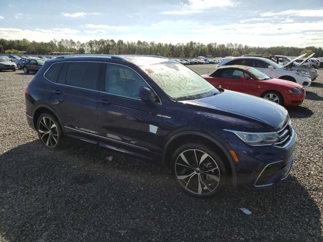 2023 Volkswagen Tiguan SEL R-LINE Black