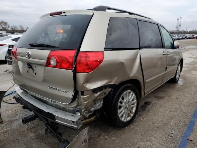 2008 Toyota Sienna XLE