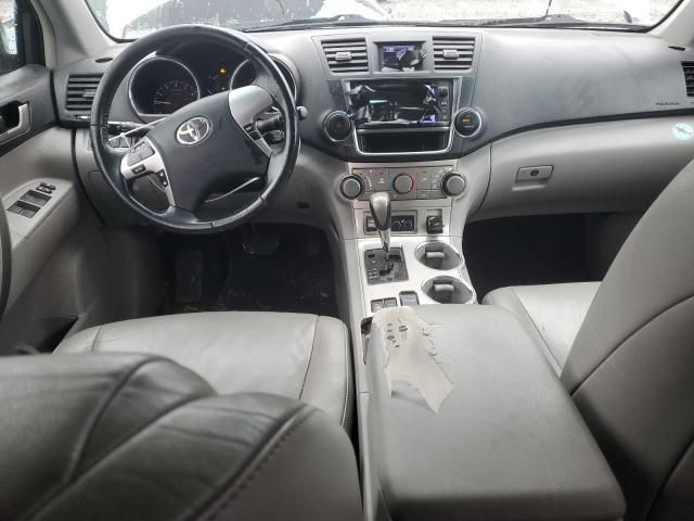 2013 Toyota Highlander Base