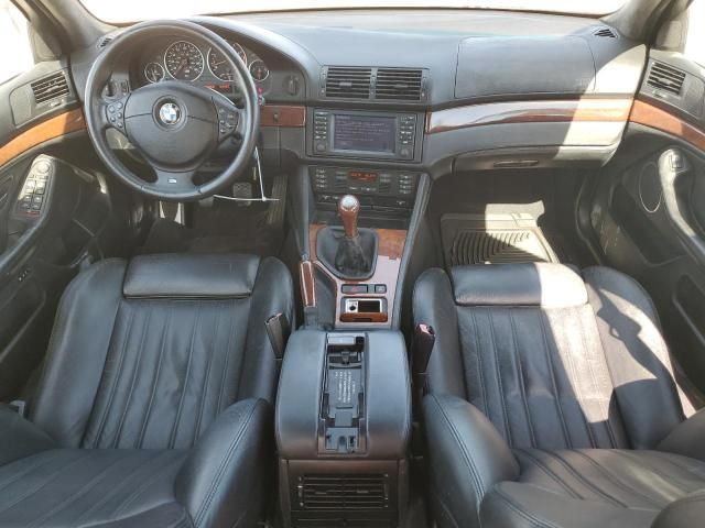 2000 BMW M5