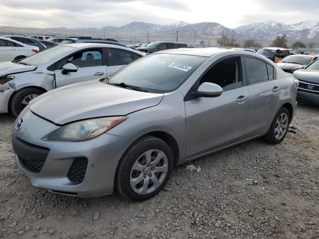 2013 Mazda 3 I