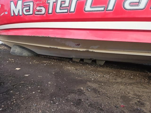 2002 Mastercraft Craft Boat