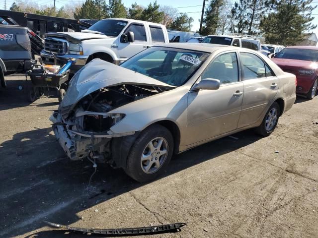 2004 Toyota Camry LE