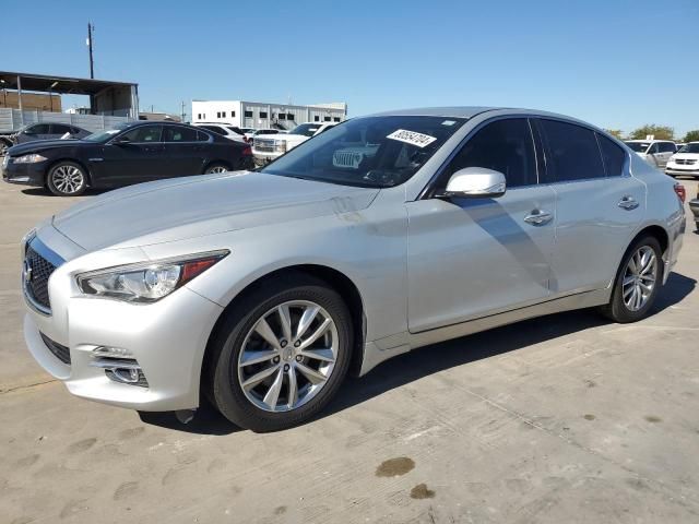 2015 Infiniti Q50 Base