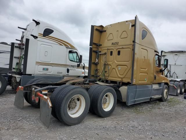 2015 Freightliner Cascadia 125