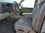 2004 Cadillac Escalade Luxury