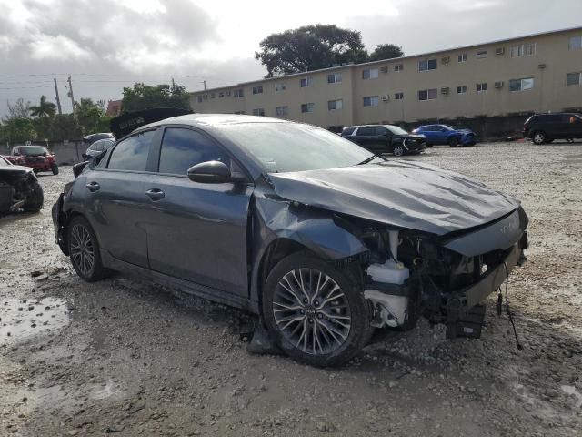 2022 KIA Forte GT Line