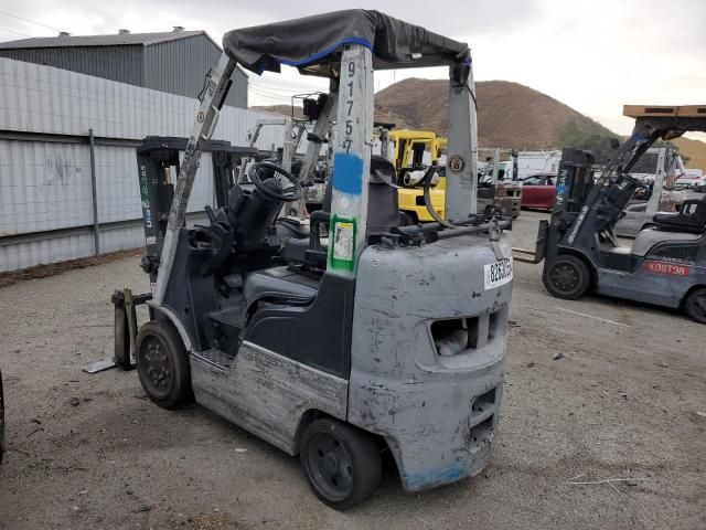 2015 Nissan Forklift