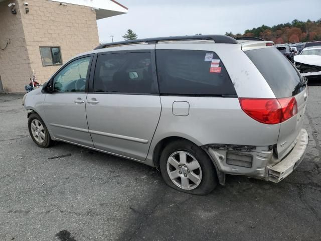 2008 Toyota Sienna CE