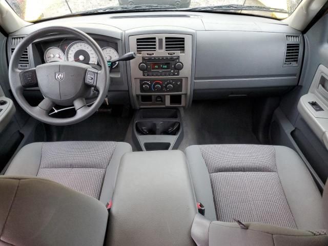 2007 Dodge Dakota Quad SLT