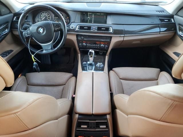 2012 BMW 750 XI