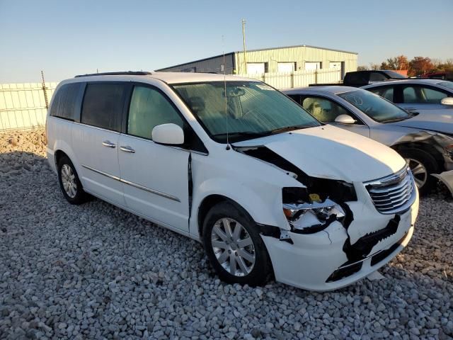 2015 Chrysler Town & Country Touring