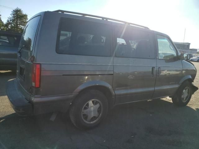 1999 GMC Safari XT