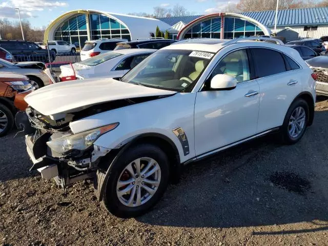 2012 Infiniti FX35