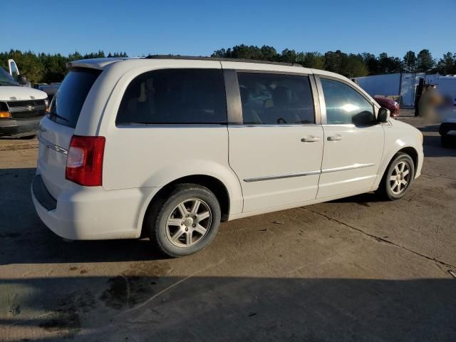 2012 Chrysler Town & Country Touring