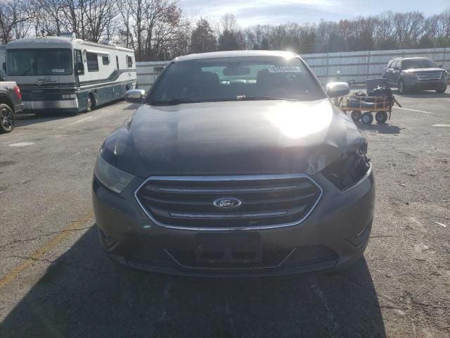 2015 Ford Taurus Limited