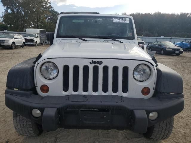 2013 Jeep Wrangler Sahara