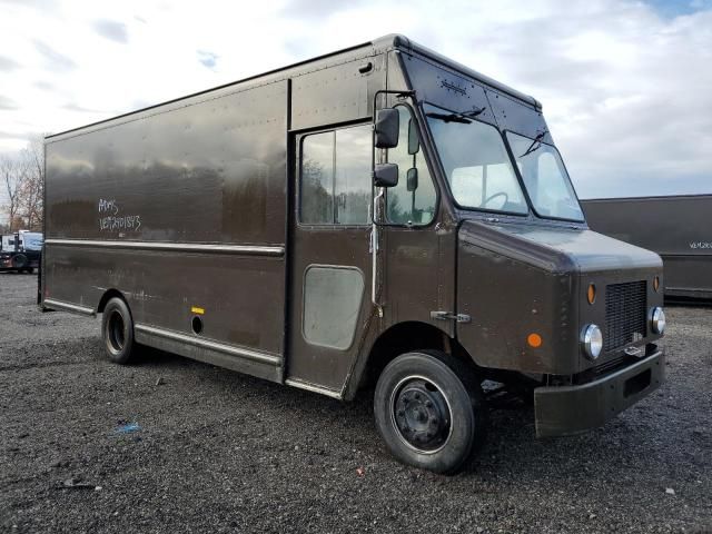 2009 Freightliner Chassis M Line WALK-IN Van