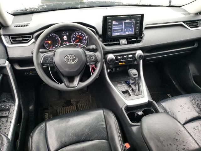 2019 Toyota Rav4 LE