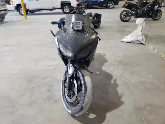 2021 Honda CBR300 RA