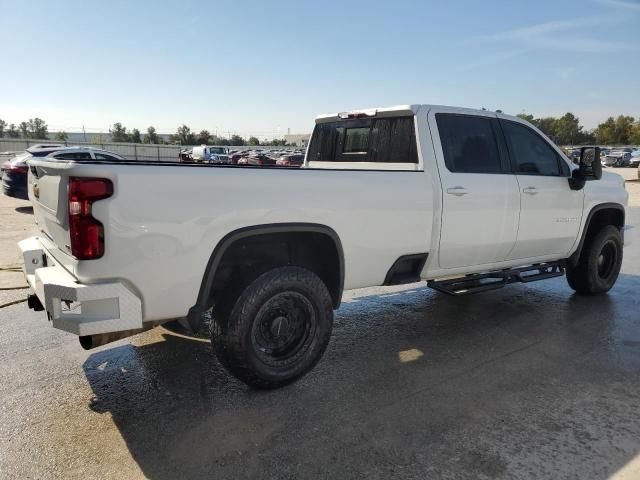 2022 Chevrolet Silverado K3500 LT