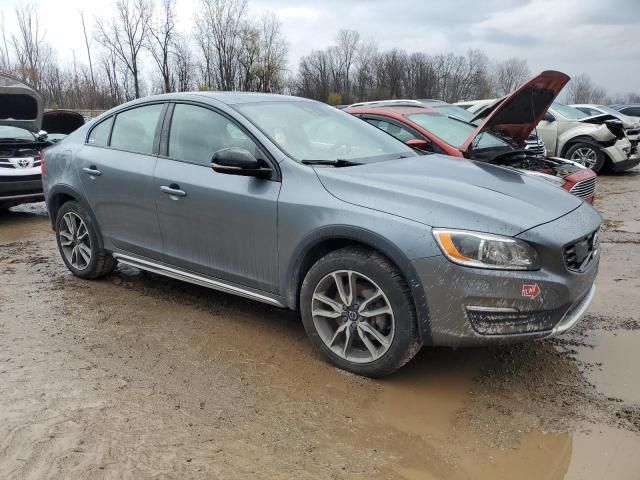 2018 Volvo S60 Cross Country T5