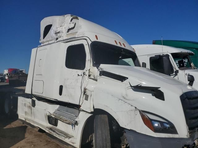 2023 Freightliner Cascadia 126