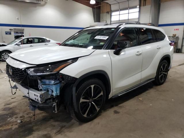 2021 Toyota Highlander XSE