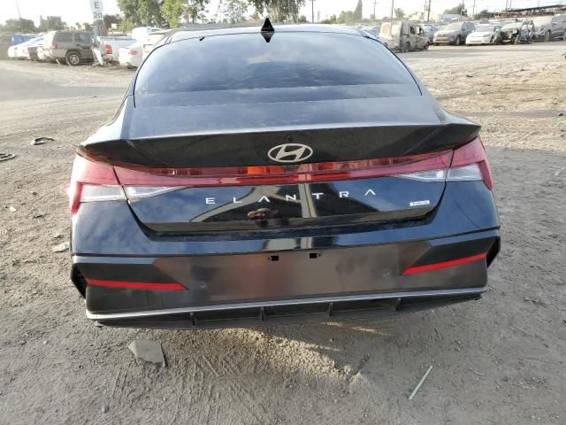 2024 Hyundai Elantra Limited