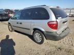 2005 Dodge Caravan SE