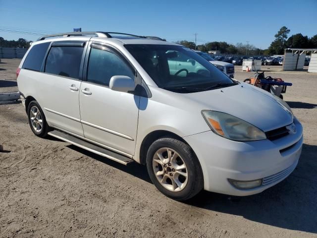 2005 Toyota Sienna XLE