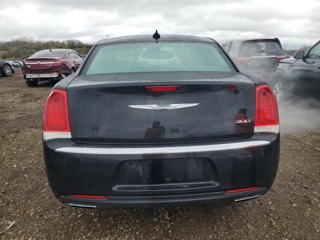 2017 Chrysler 300 Limited