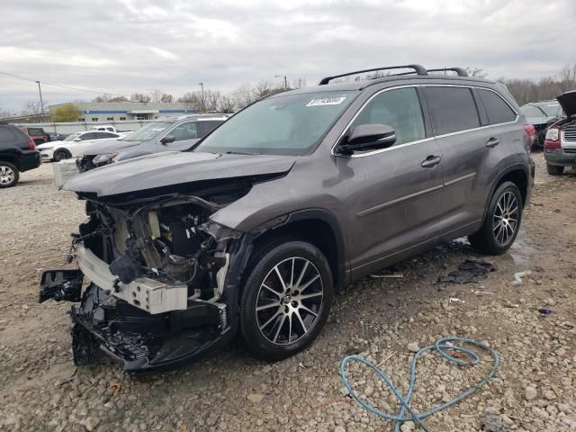 2018 Toyota Highlander SE