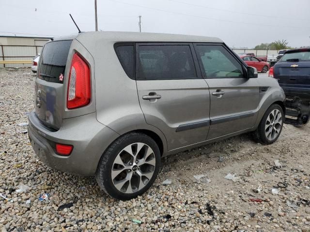 2013 KIA Soul +