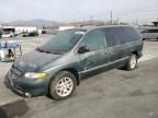 2000 Dodge Grand Caravan SE