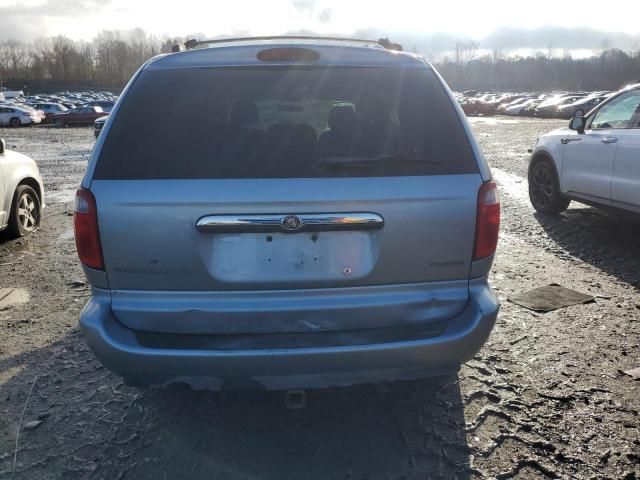 2006 Chrysler Town & Country Touring