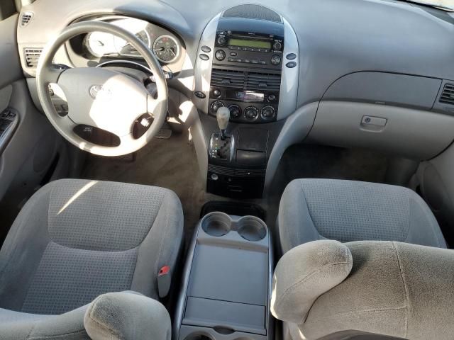 2006 Toyota Sienna CE