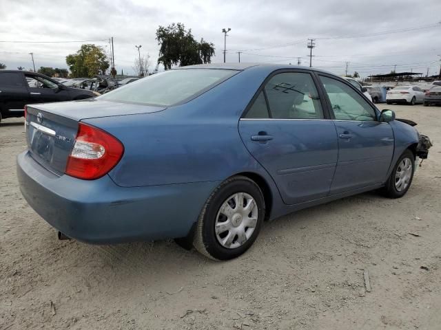 2004 Toyota Camry LE