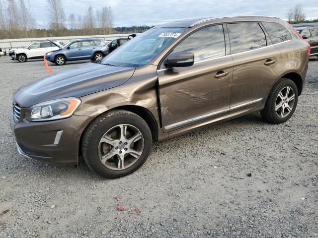 2015 Volvo XC60 T6 Platinum