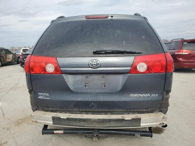 2008 Toyota Sienna XLE