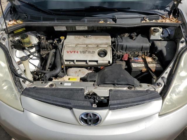 2006 Toyota Sienna XLE